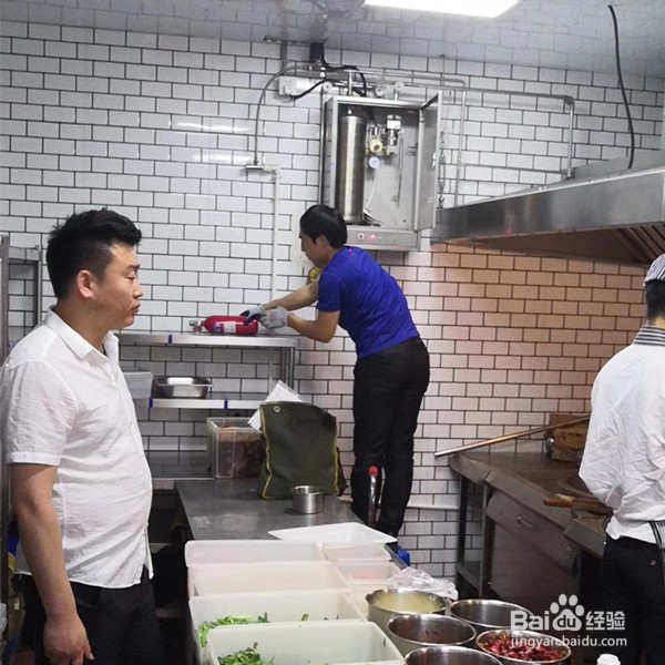 厨房设备自动灭火装置厂家九泽消防如何安装