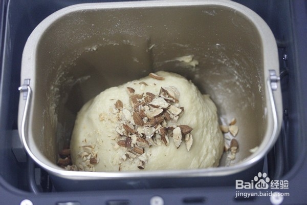 面包机做面包的方法(面包机做杏仁全蛋土司)