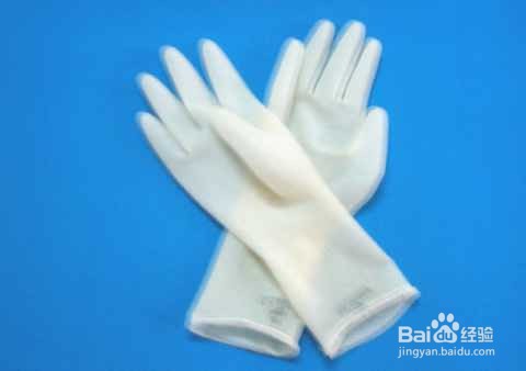 戴上胶手套后手很臭怎么办
