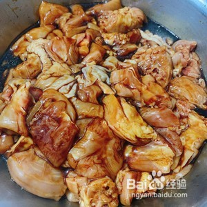 黄焖鸡米饭的做法