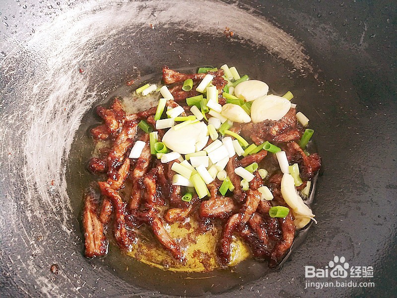 茭白牛肉丝的做法