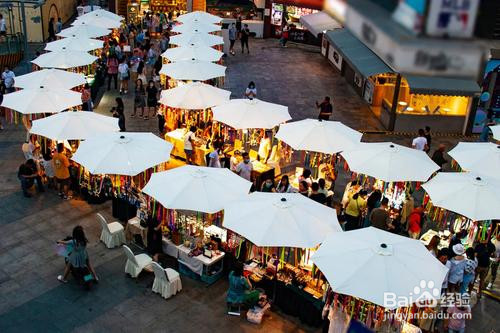 在路边摆摊怎么申请