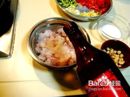 榛仁青豆炒鱼糜