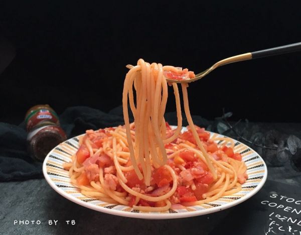 番茄肉酱意大利面
