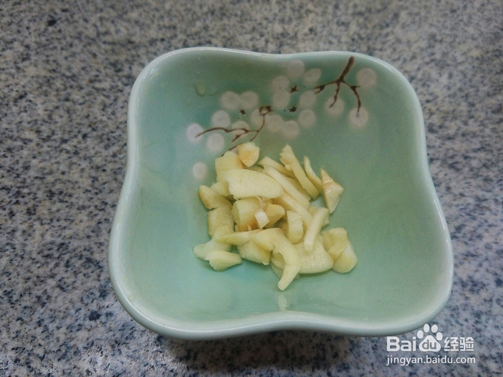 彩椒牛肉炒面的做法