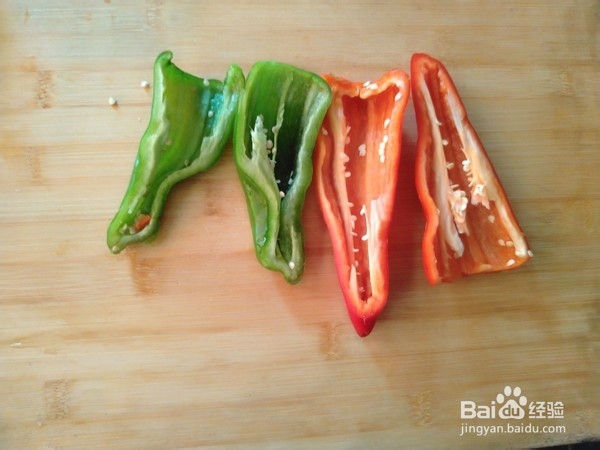 下酒菜之双椒虎皮皮蛋的制作方法