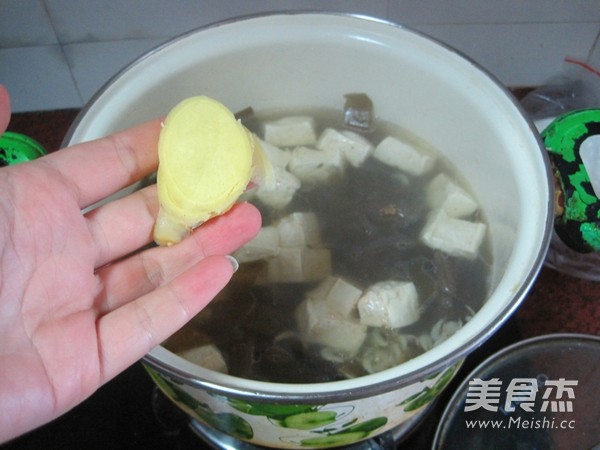 豆腐海带蛤蜊汤