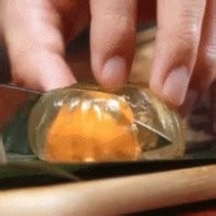 制作芒果紫薯水晶月饼