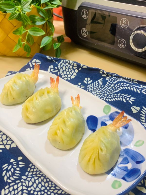 生煎烫面黄瓜虾饺