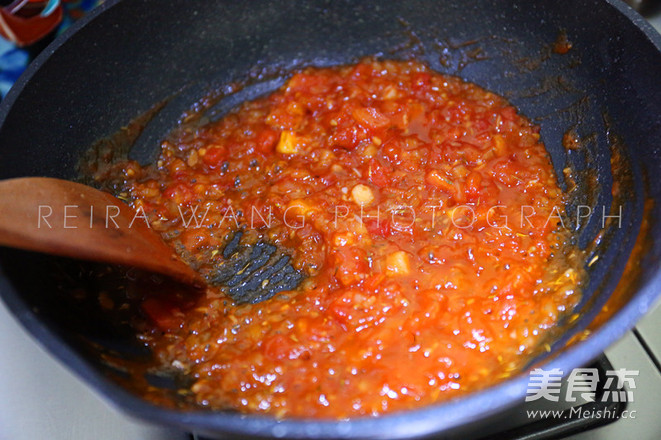 茄汁卷心菜炖鸡肉