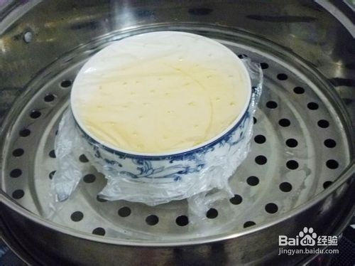 【青豆火腿蛋羹】充满爱心的营养蛋羹