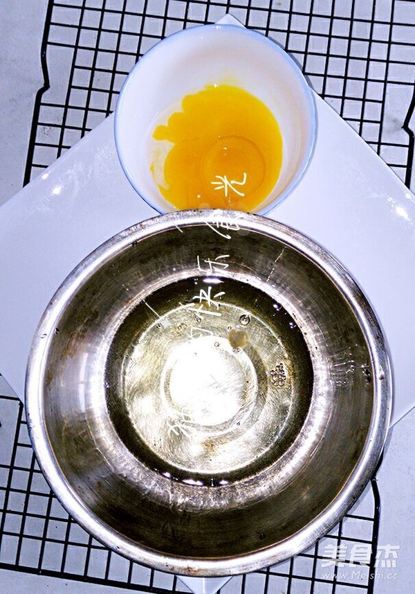 戚风小蛋糕的做法