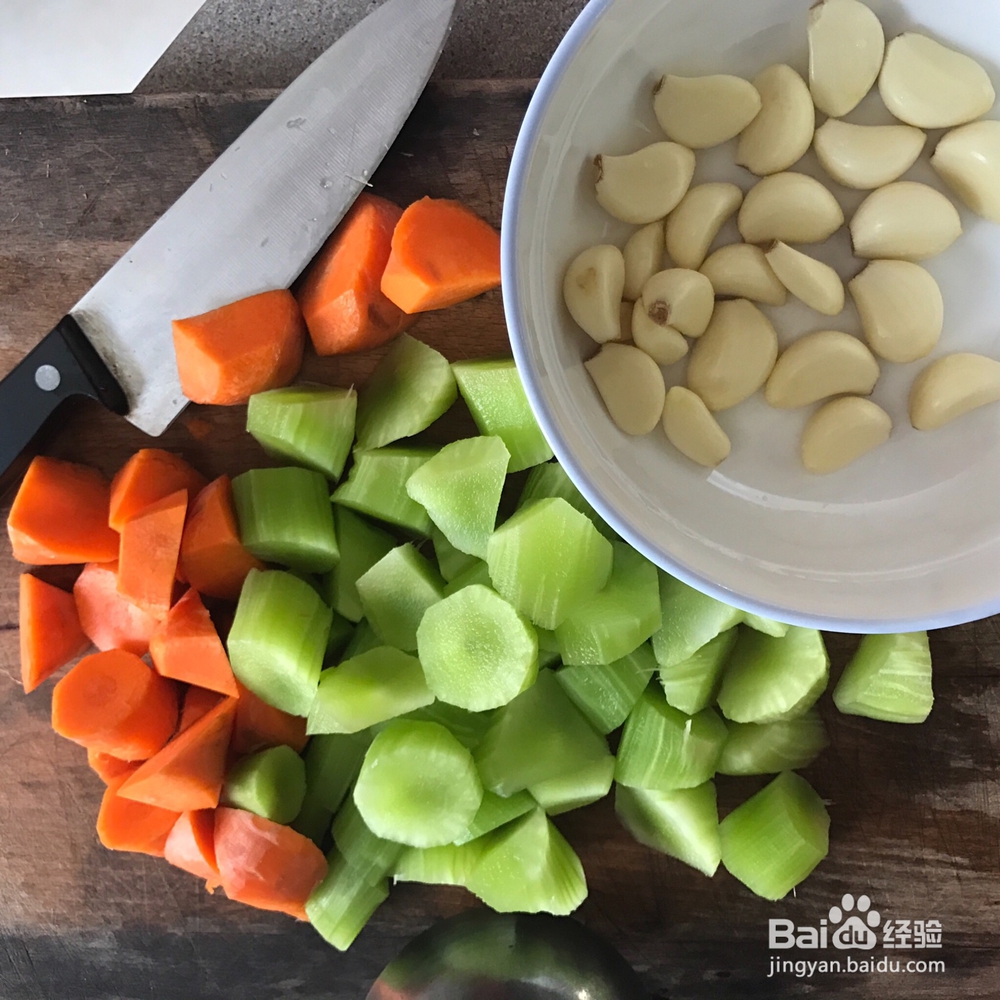 家常做法的乌鸡莴笋