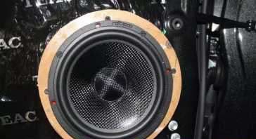 雷克萨斯NX音响升级改装意大利尼诺帕克音响