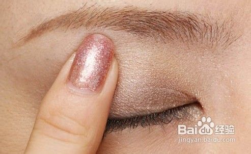 分享自然有神的眼妆画法