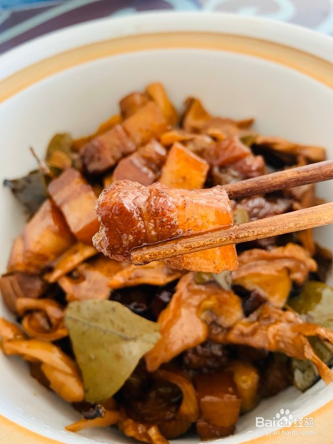 笋干焖肉的做法