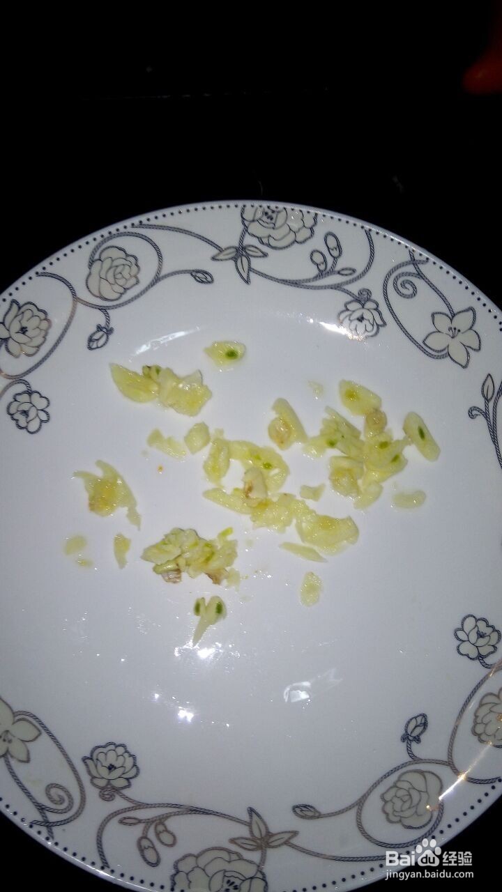 如何炒出绿油油的生菜