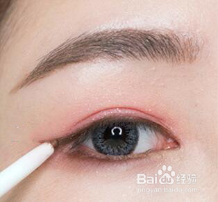 初秋桃花妆画法步骤