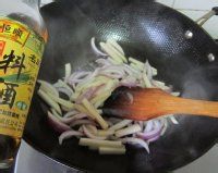 韭黄炒杏鲍菇的做法