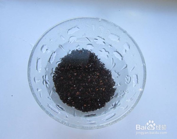 山药莲子黑米粥的做法
