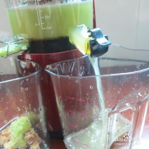 黄瓜雪梨鲜榨汁