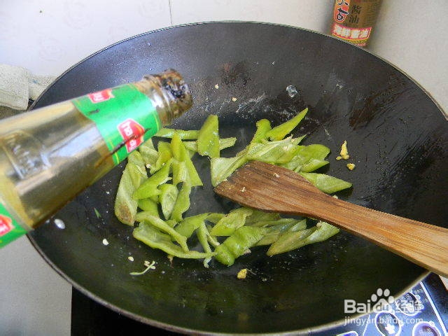 家常小炒——鸡蛋炒尖椒