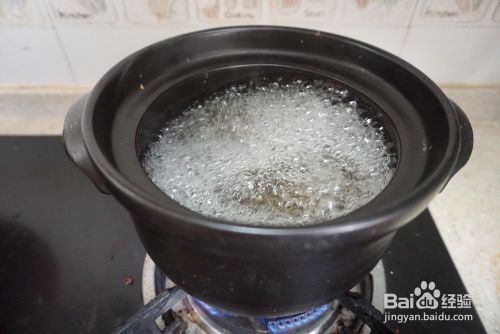 教你怎么做丝瓜蟹棒味增汤