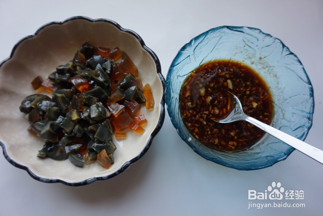 皮蛋豆腐的做法