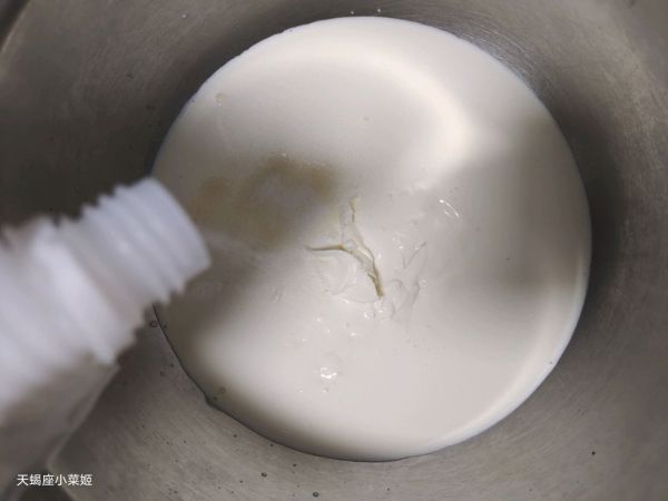 小怪兽杯子蛋糕