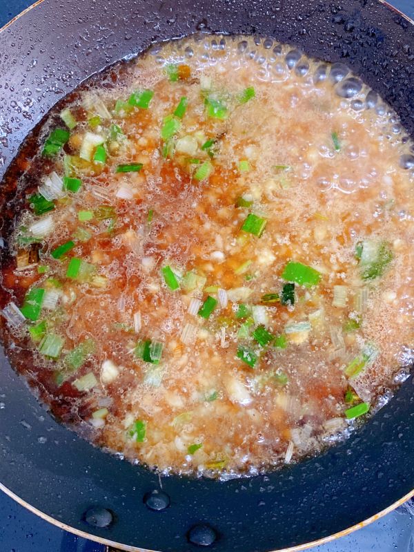 蒜蓉粉丝蒸扇贝肉