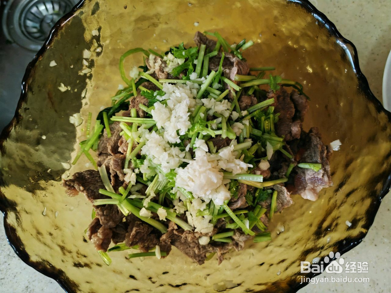 凉拌牛肉的做法