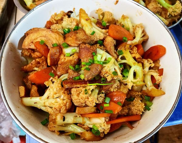 家常版干锅花菜