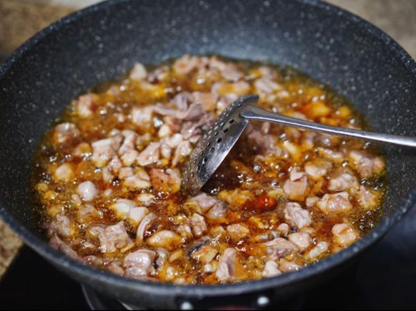 家常川菜椒香青椒兔