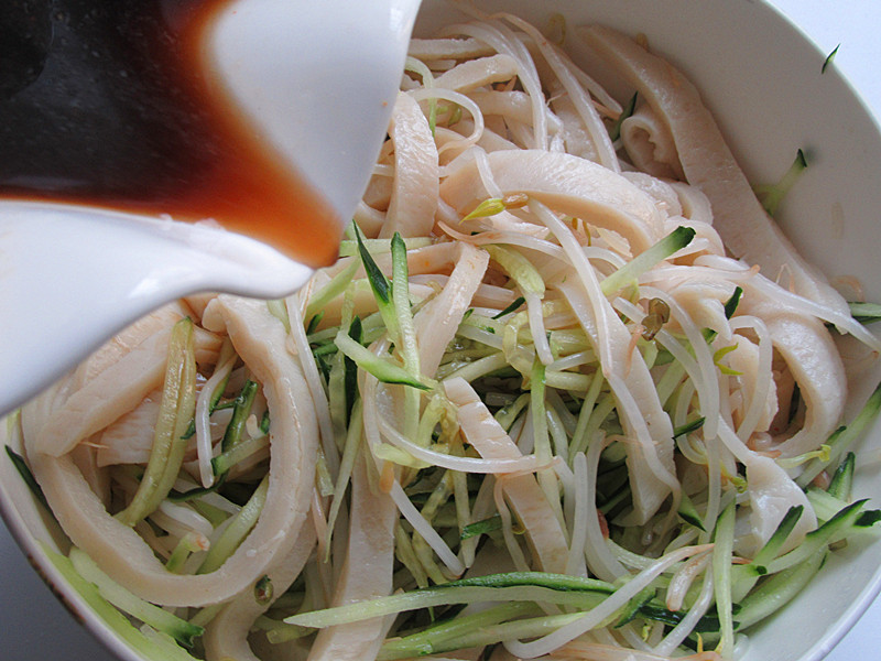 手把手教你做凉拌面皮！