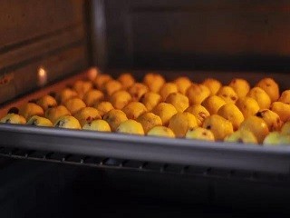 提子椰蓉球怎么做?