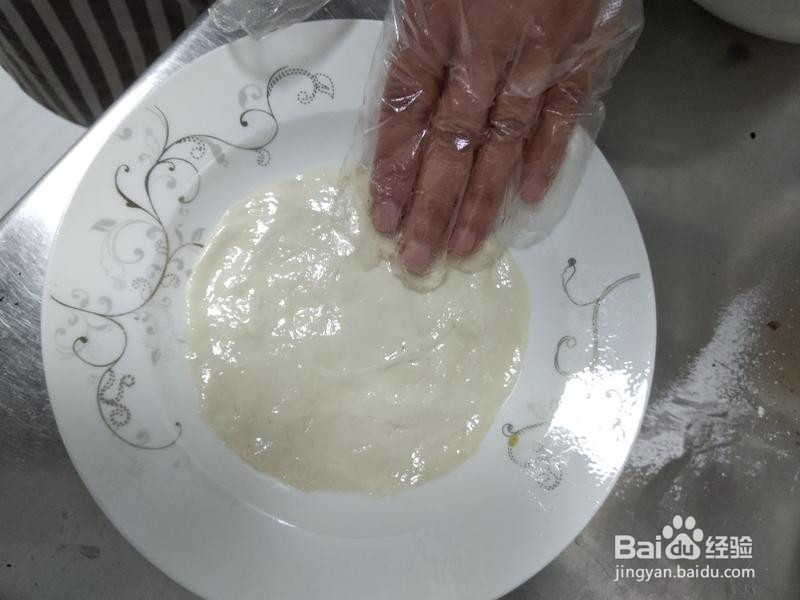 不用揉面的薄皮馅饼的做法