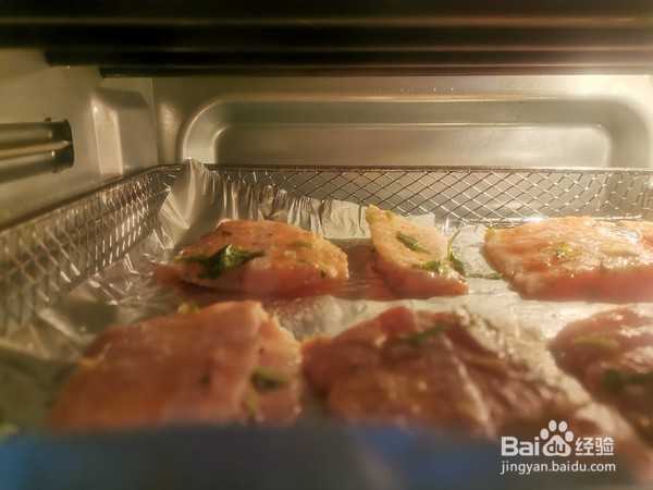 炸三文鱼排的做法