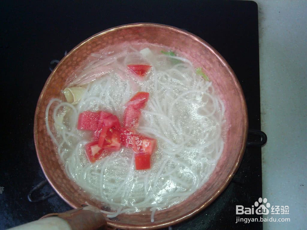 小锅三鲜米线的做法