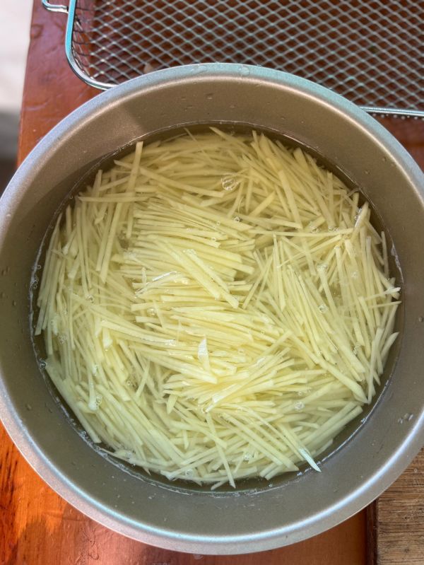 凉拌酸辣土豆丝