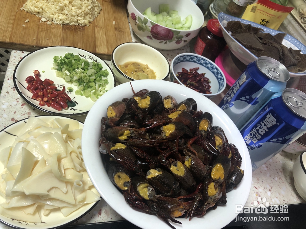 蒜蓉美味小龙虾