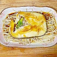 金针菇蒸鳕鱼片