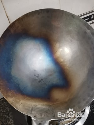 新铁锅怎样开锅才不锈不粘