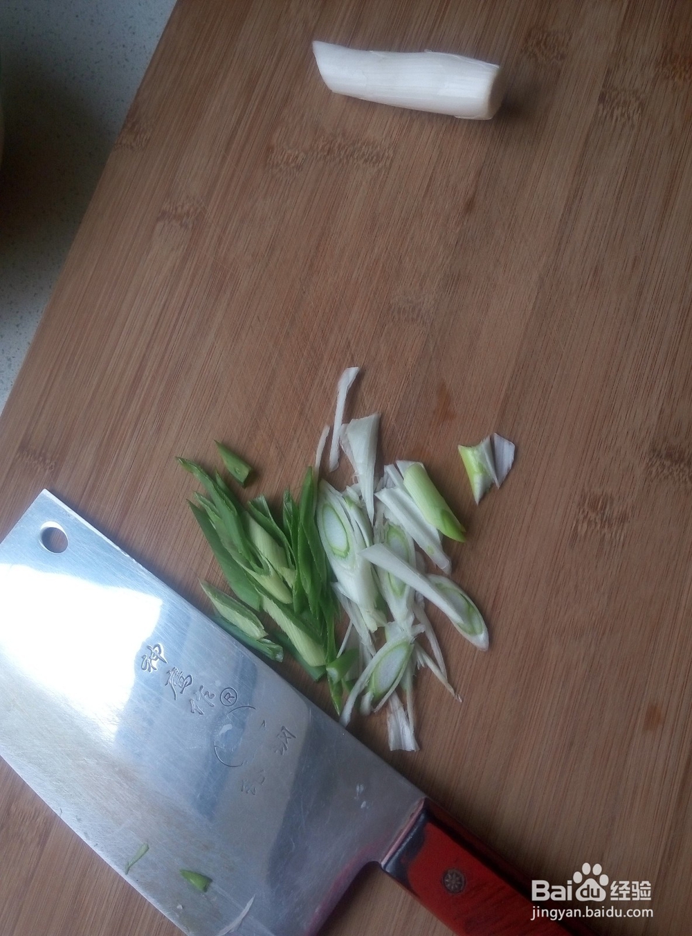 土豆青椒炒香菇