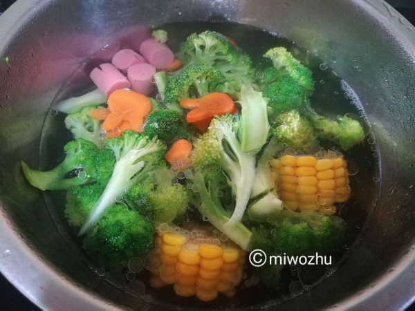 小黄人芝士便当