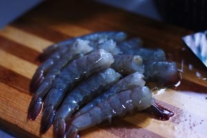 香辣大虾干锅怎么做色香味俱佳