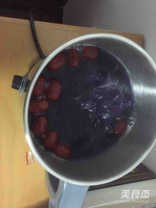 紫薯红枣糖水