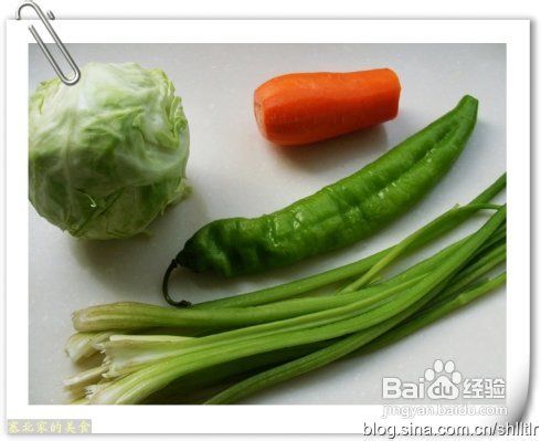 怎么做塞北版老虎菜和东北版老虎菜