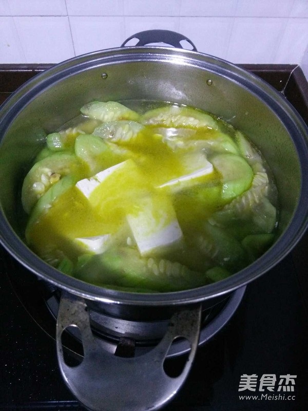 豆腐丝瓜汤的做法