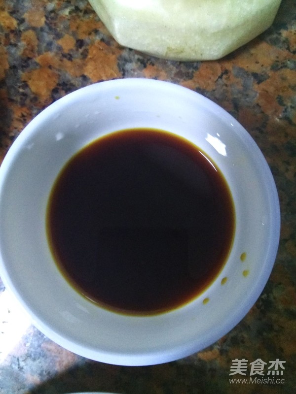 煎鸡腿肉闷玉米粒