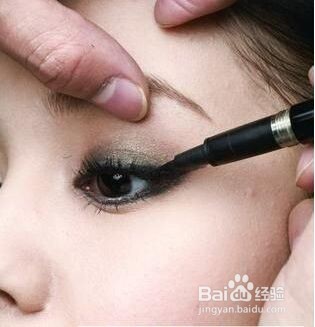 菜鸟眼线入门教程